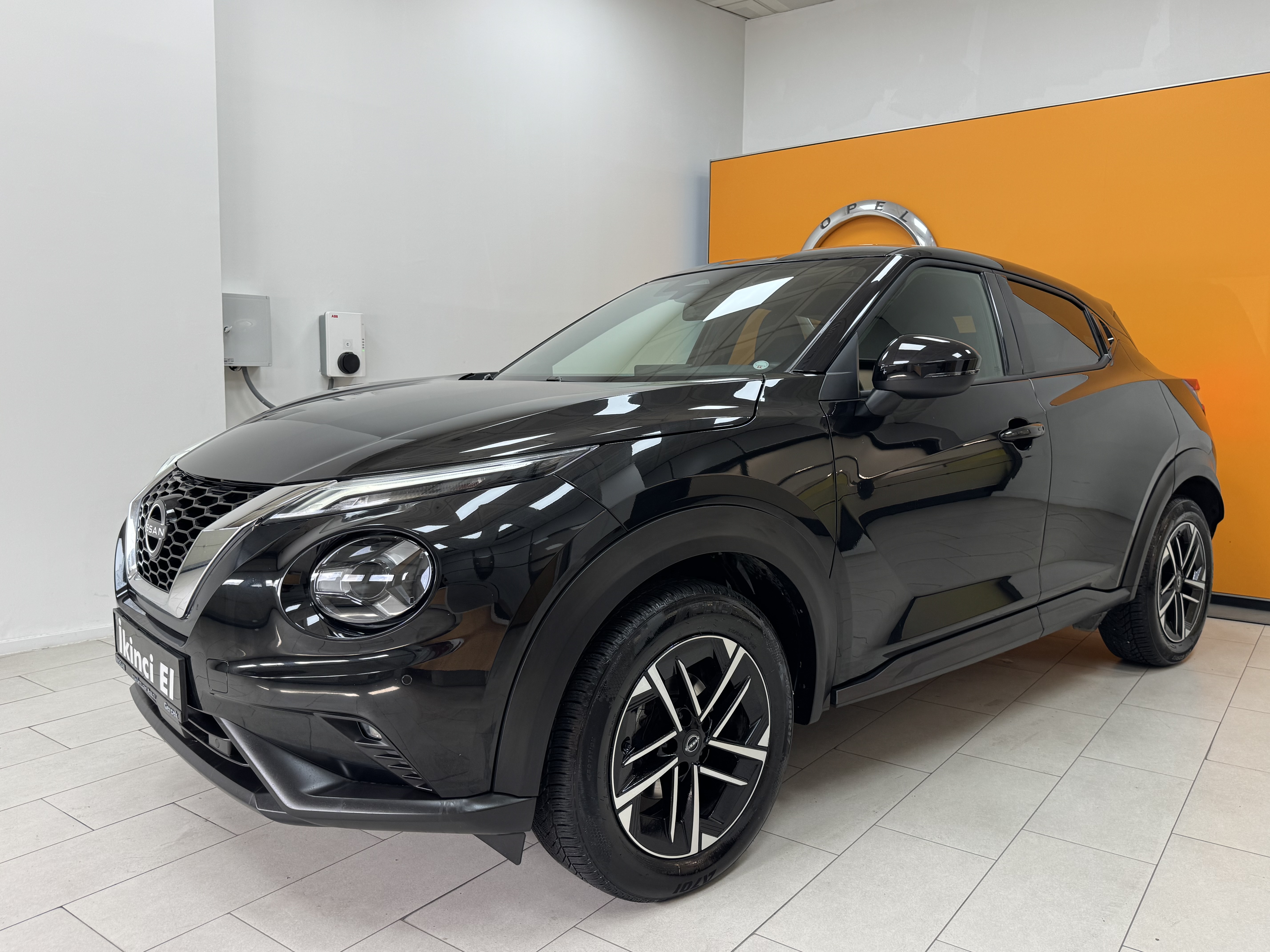 2025 Juke 1.0 DIG-T Platinum 37.628 Km