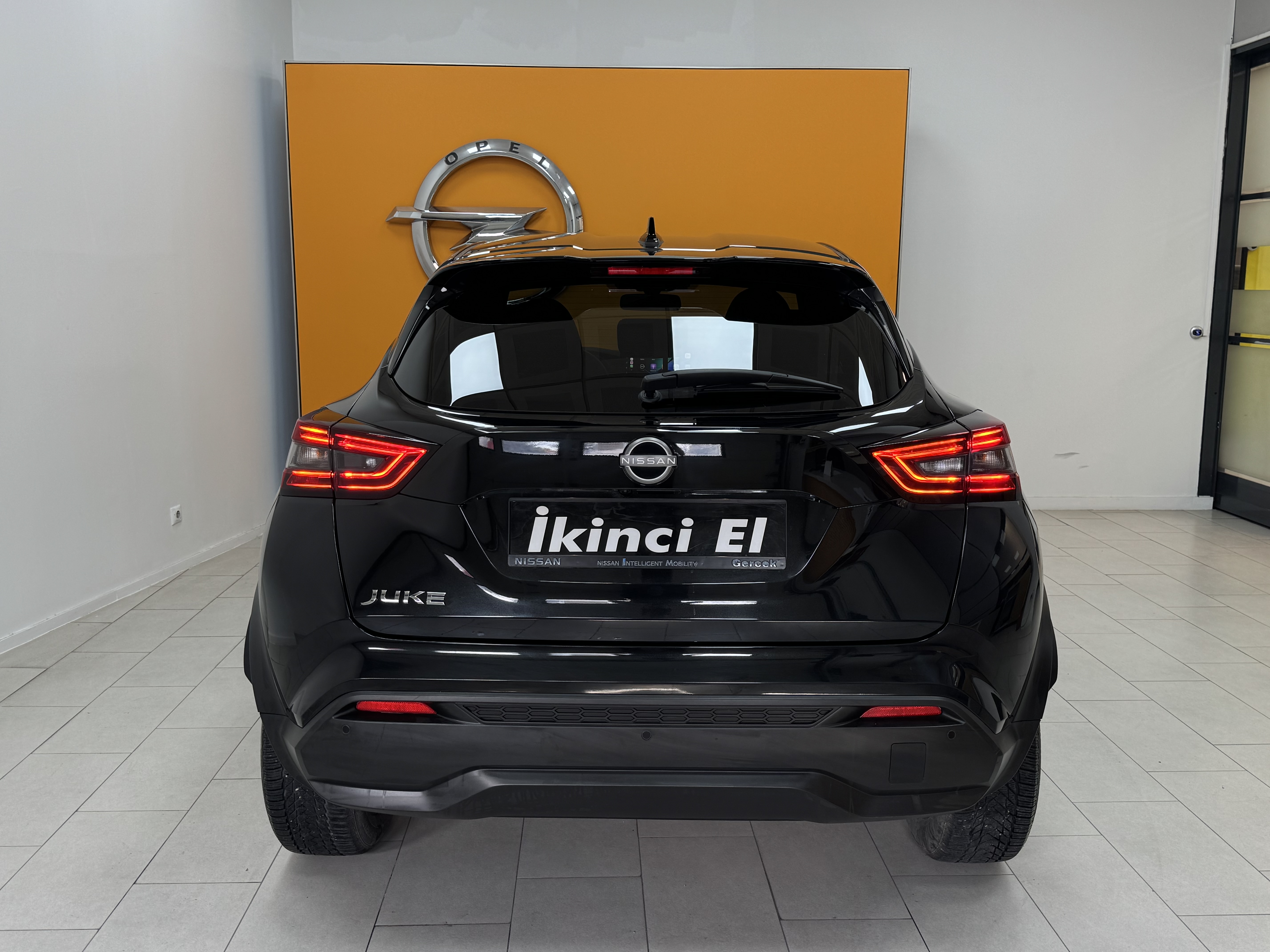 2025 Juke 1.0 DIG-T Platinum 37.628 Km