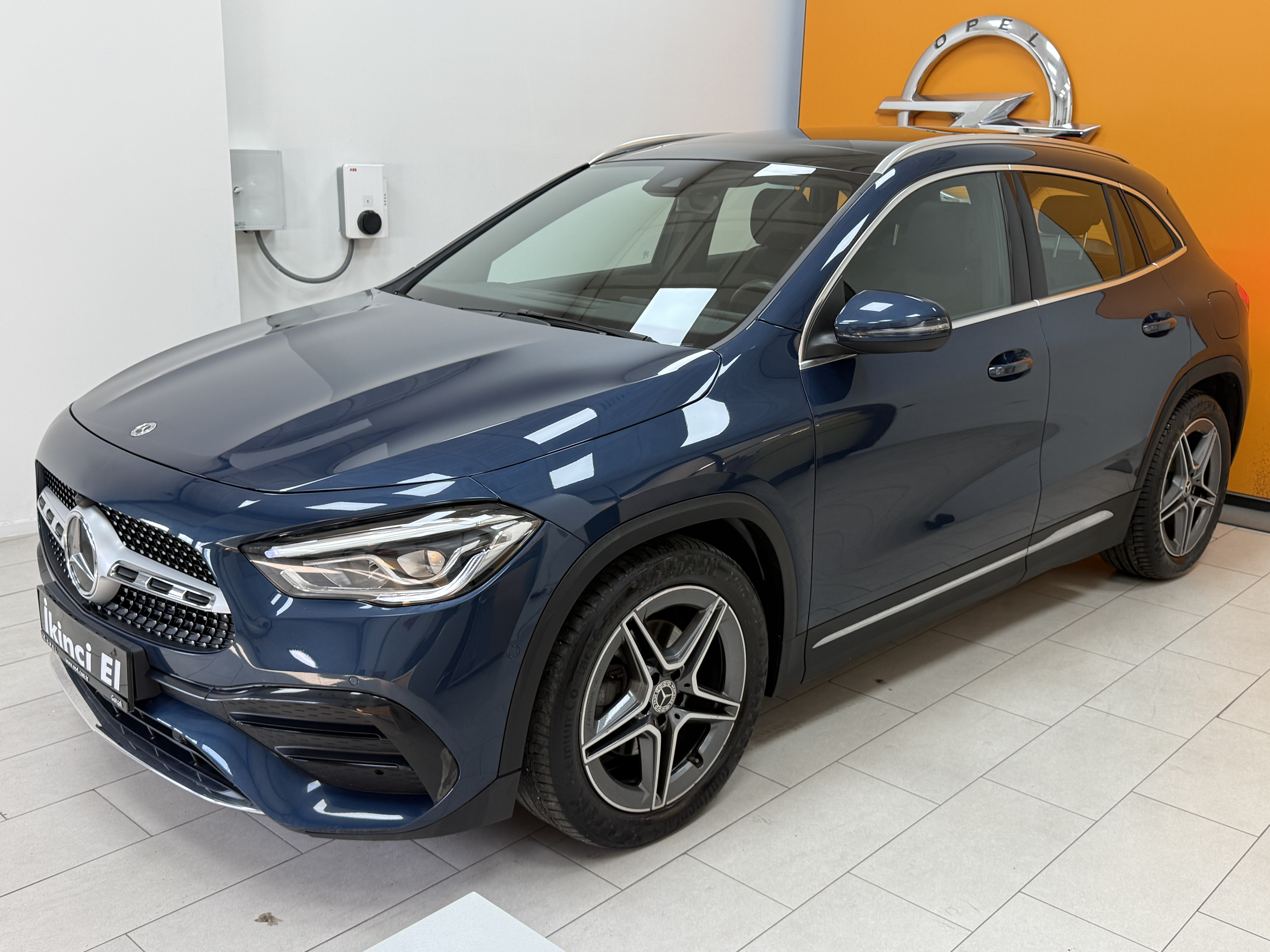 2021 GLA 200 AMG 82.485 Km 