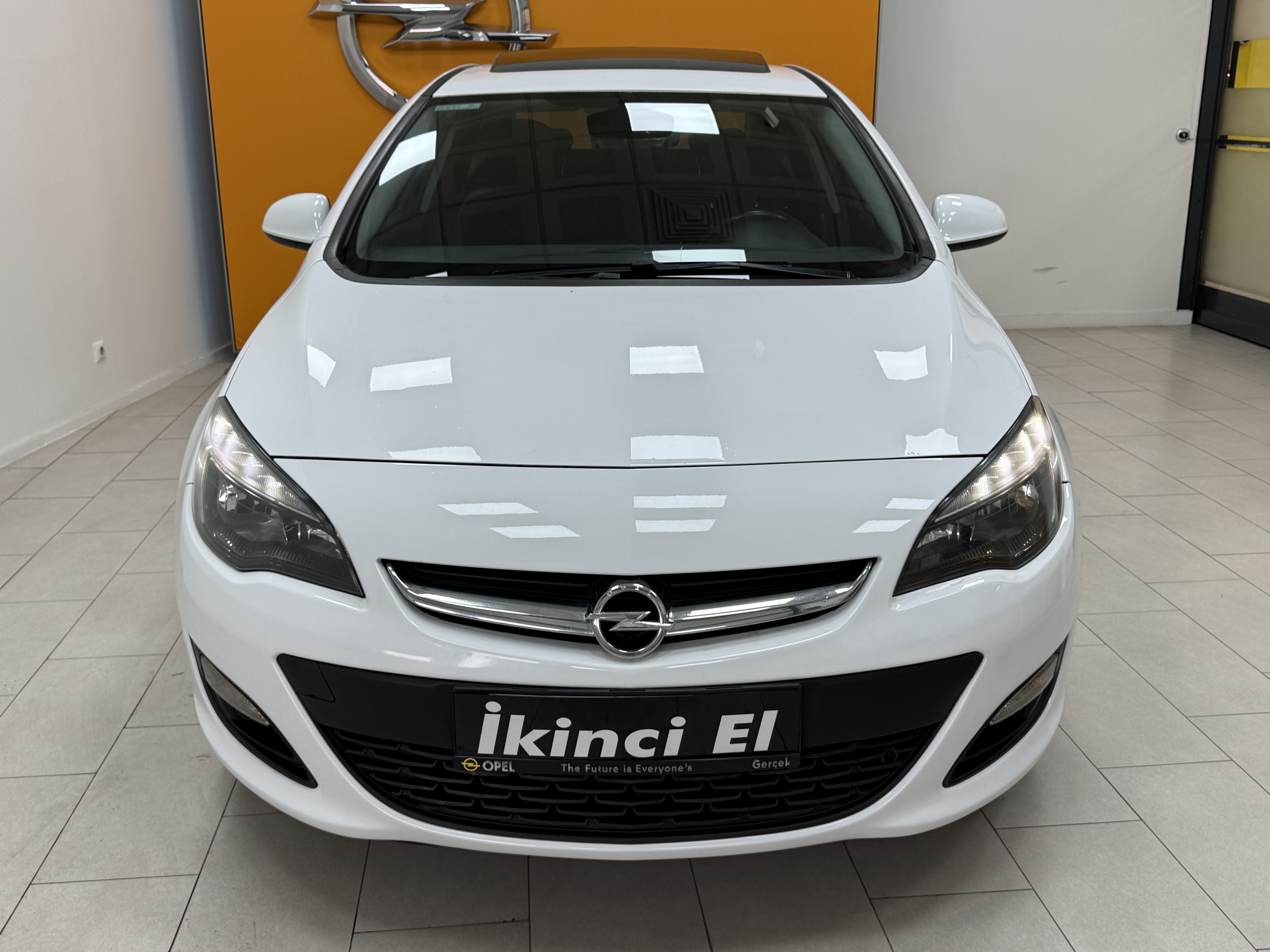 2014 Astra 1.6 CDTI Sport+Sunroof 163.326 Km