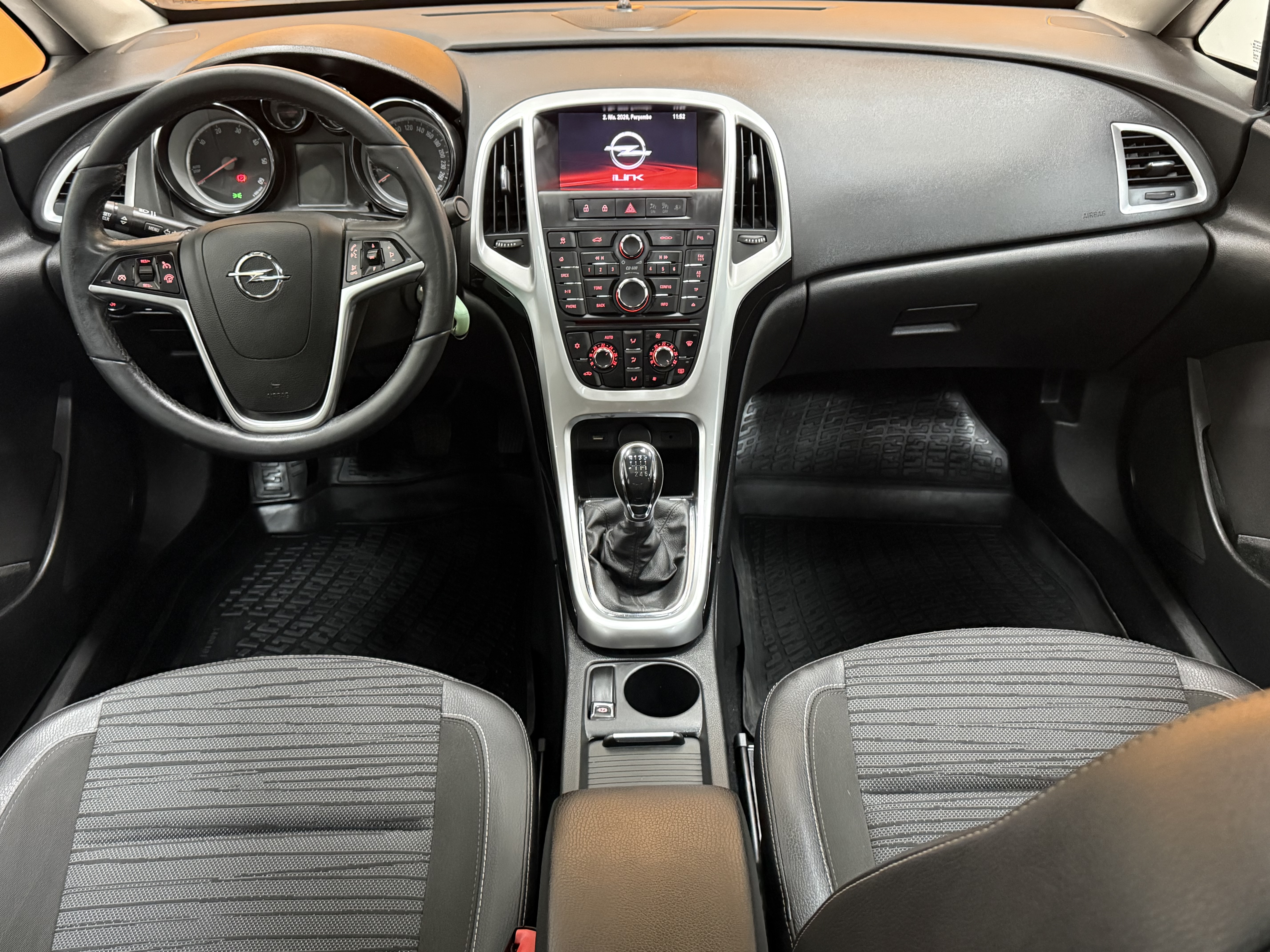 2014 Astra 1.6 CDTI Sport+Sunroof 163.326 Km