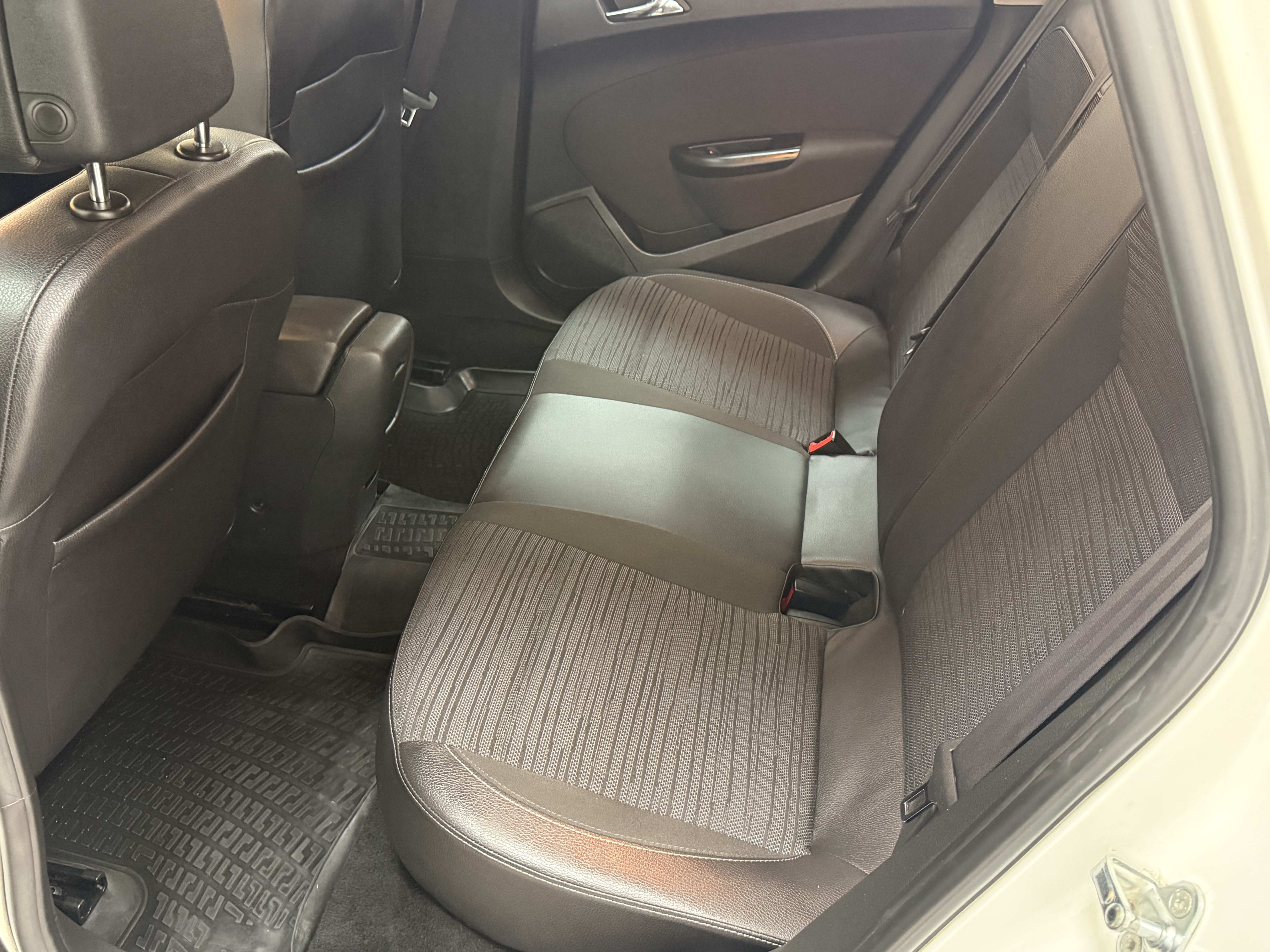 2014 Astra 1.6 CDTI Sport+Sunroof 163.326 Km