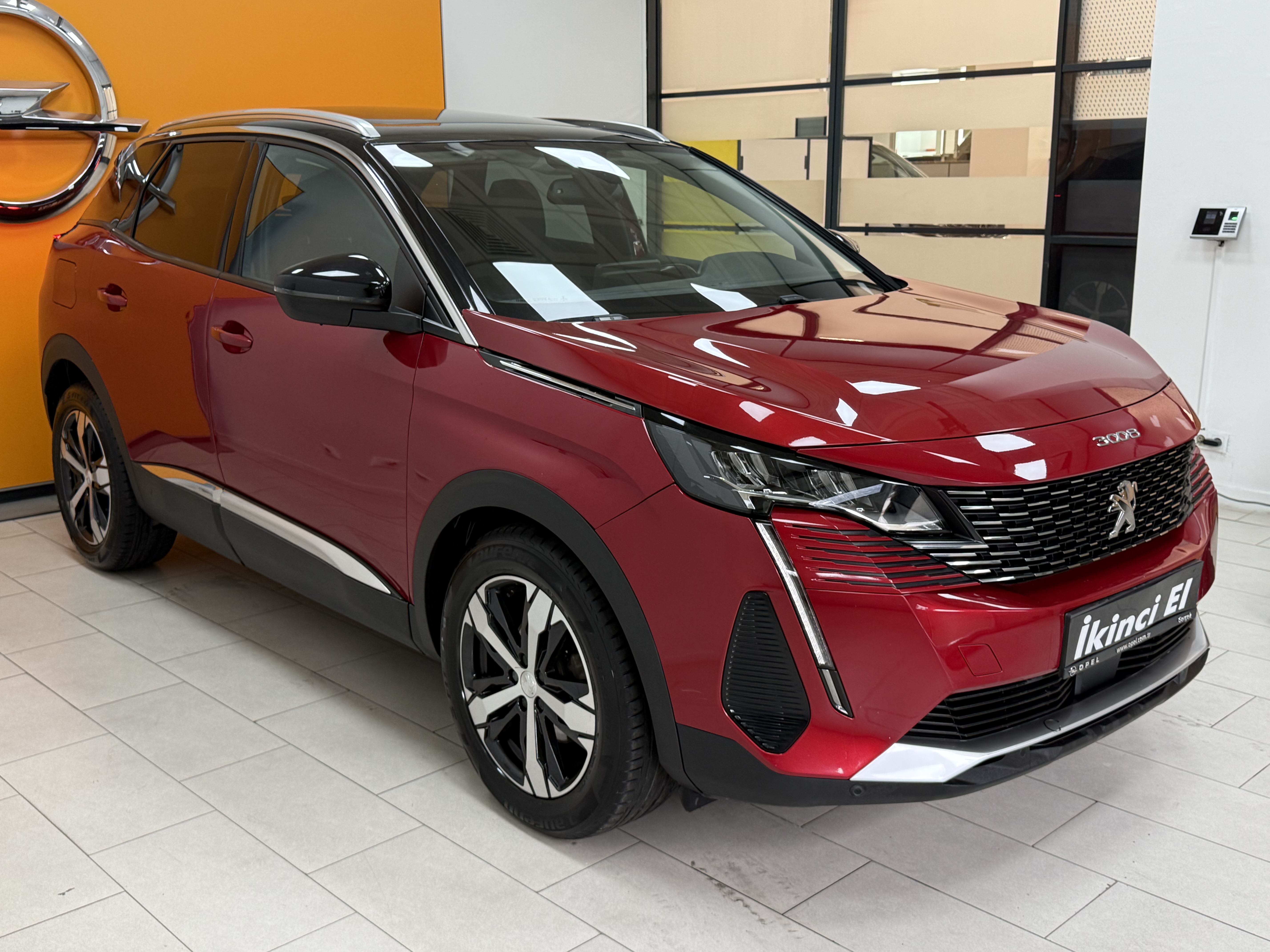 2022 3008 1.5 BlueHDi Allure 98.102 Km