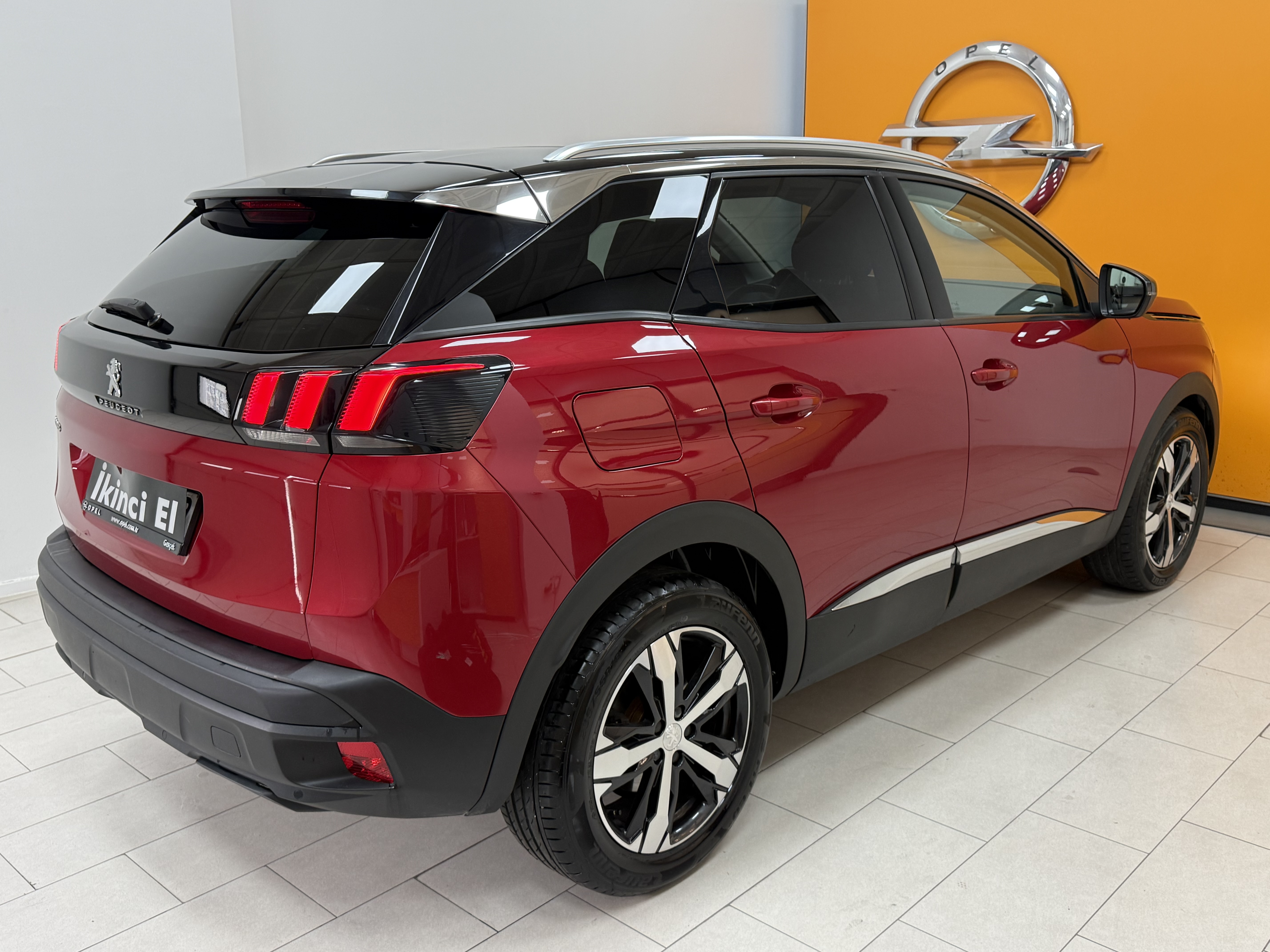 2022 3008 1.5 BlueHDi Allure 98.102 Km