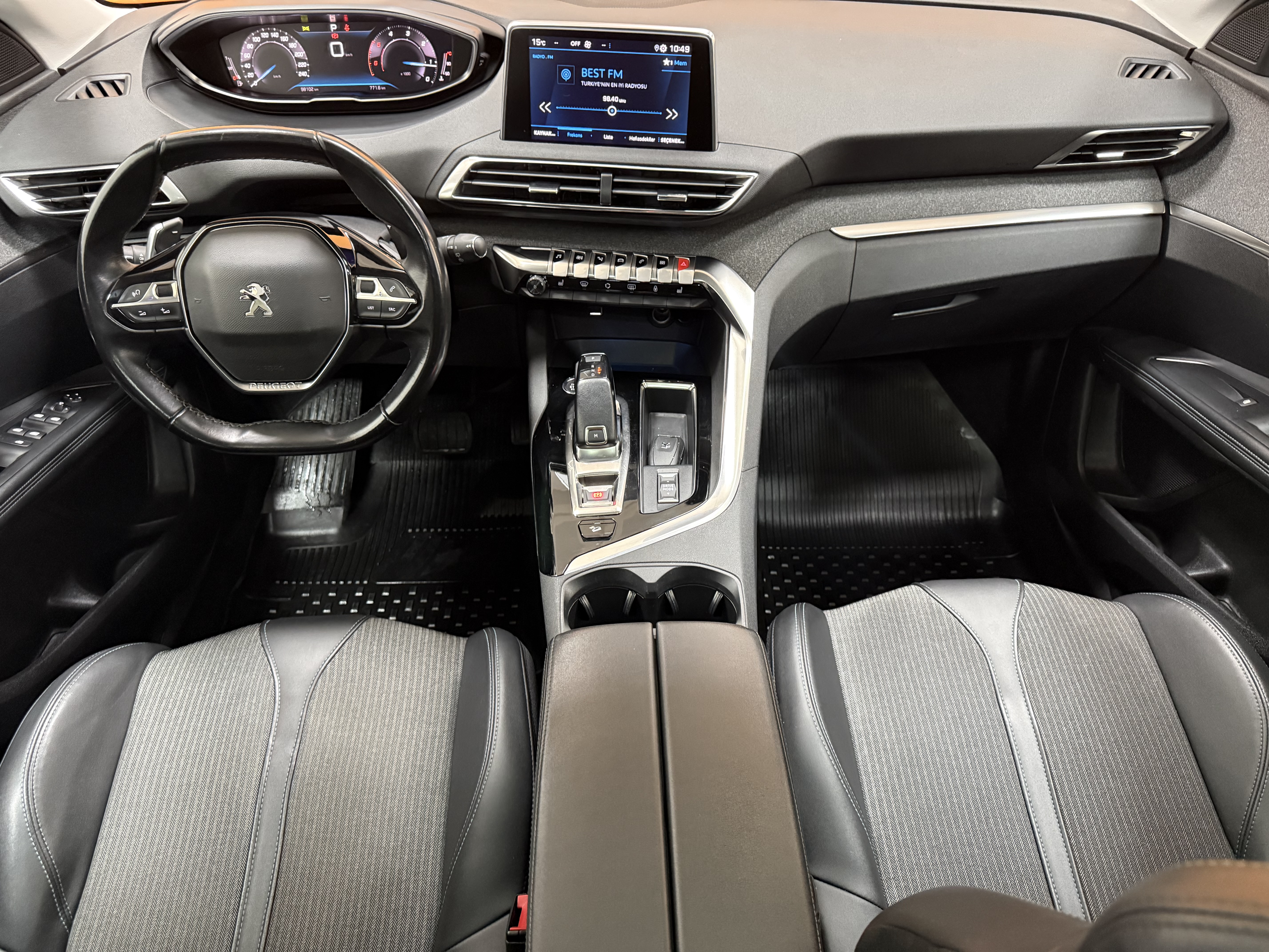 2022 3008 1.5 BlueHDi Allure 98.102 Km