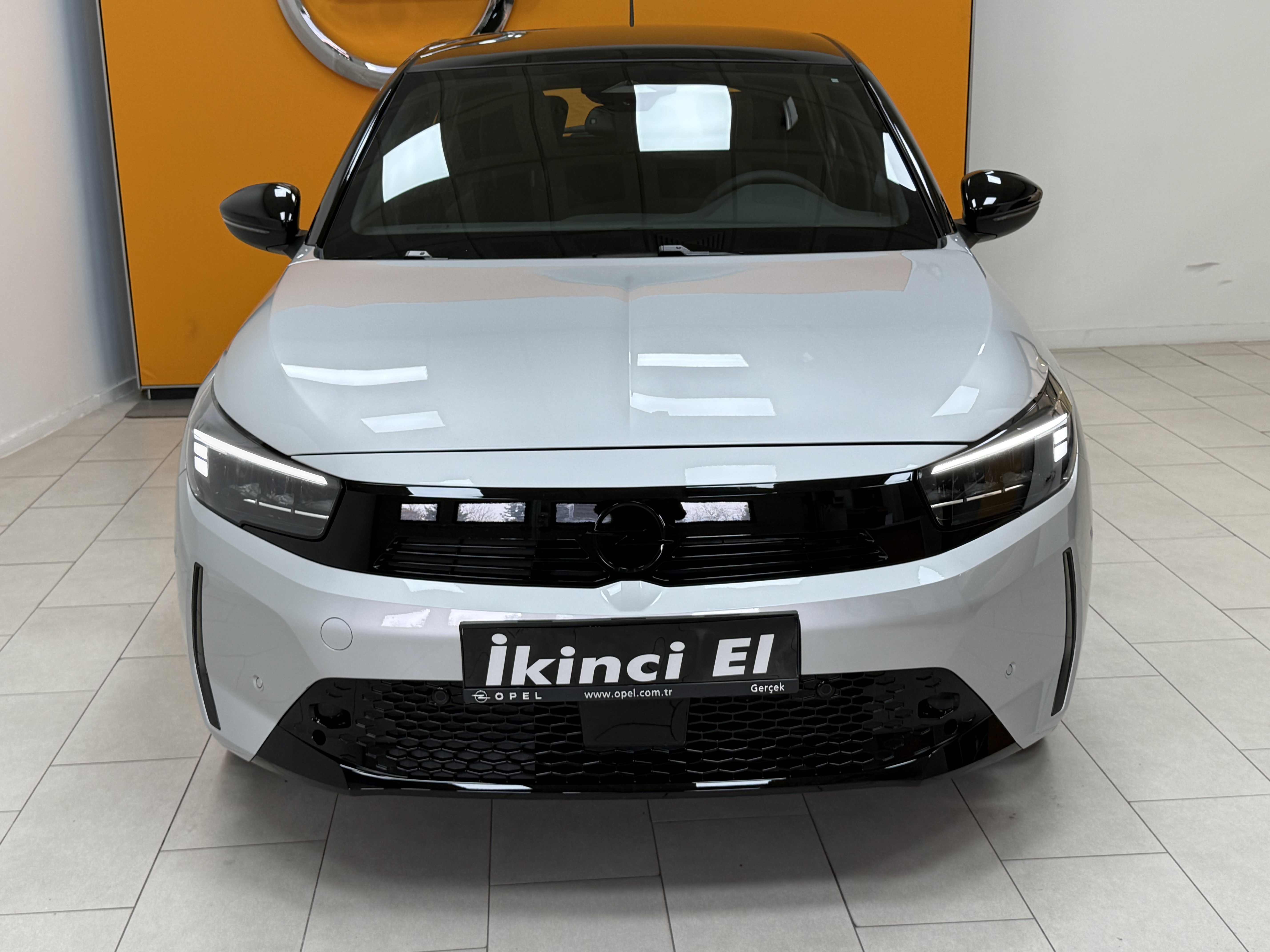  2025 Corsa E GS 11.167 Km Boyasız