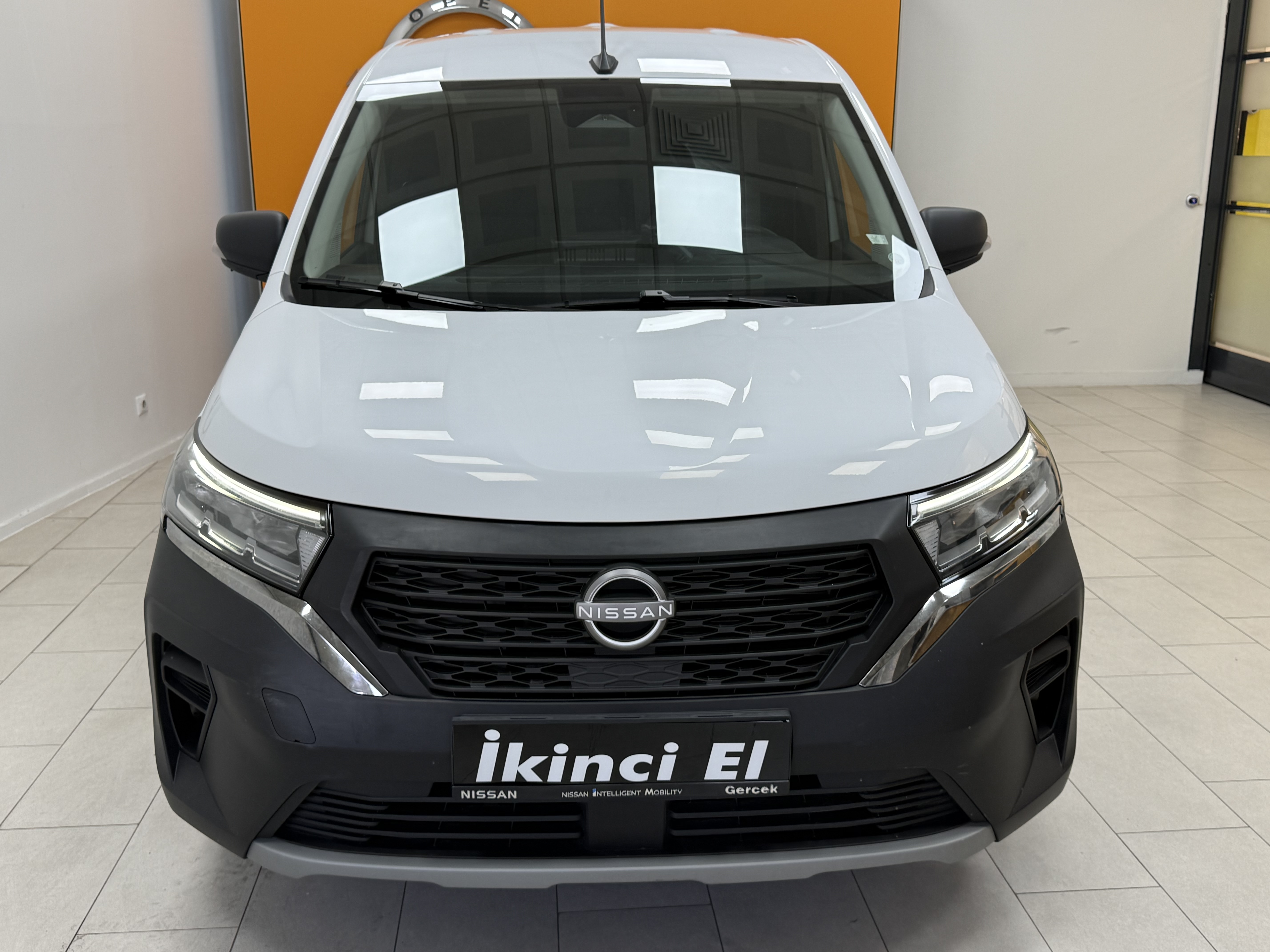 2025 Townstar 1.3 TCe Tekna 11.583 Km Boyasız