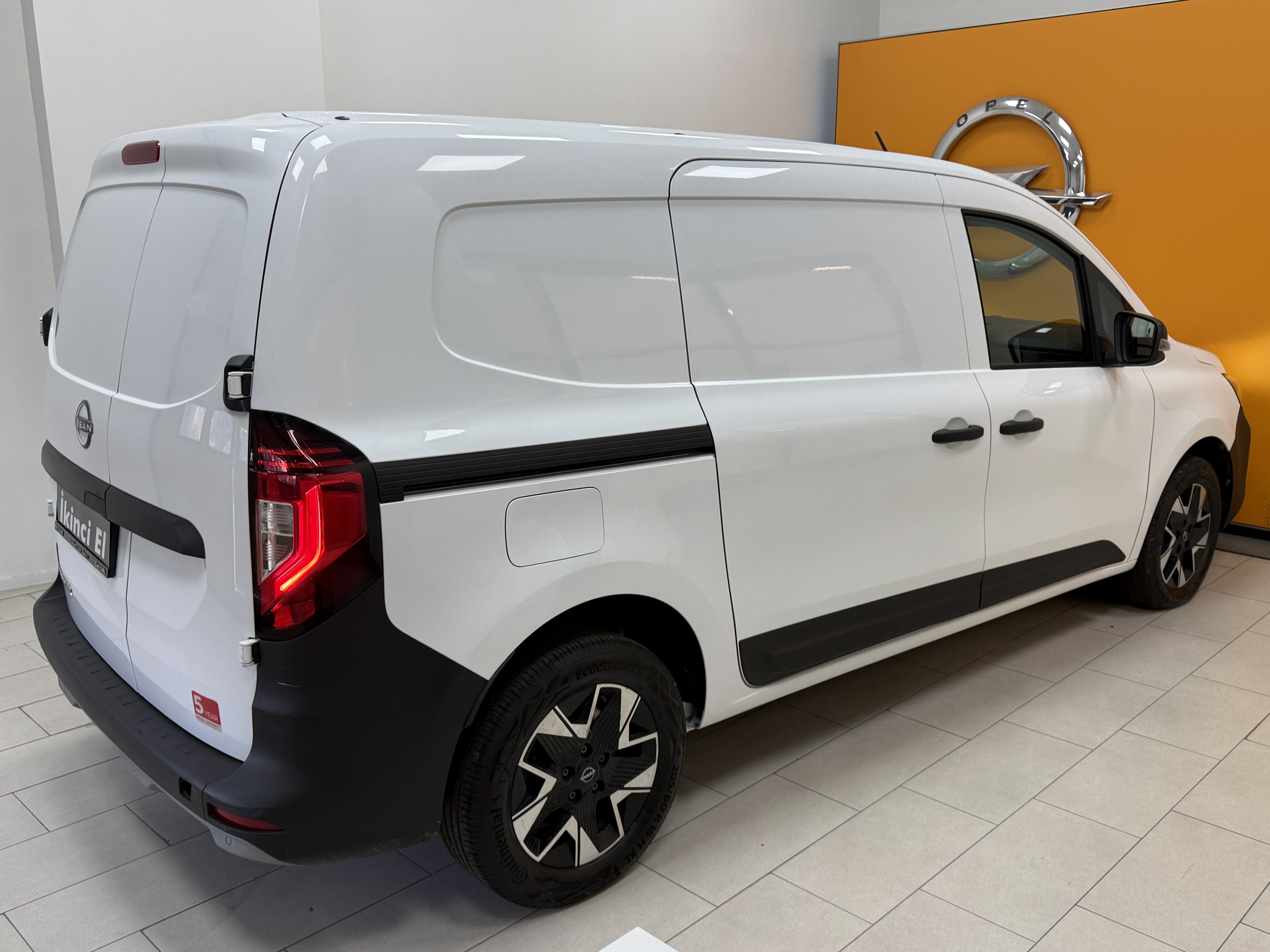 2025 Townstar 1.3 TCe Tekna 11.583 Km Boyasız