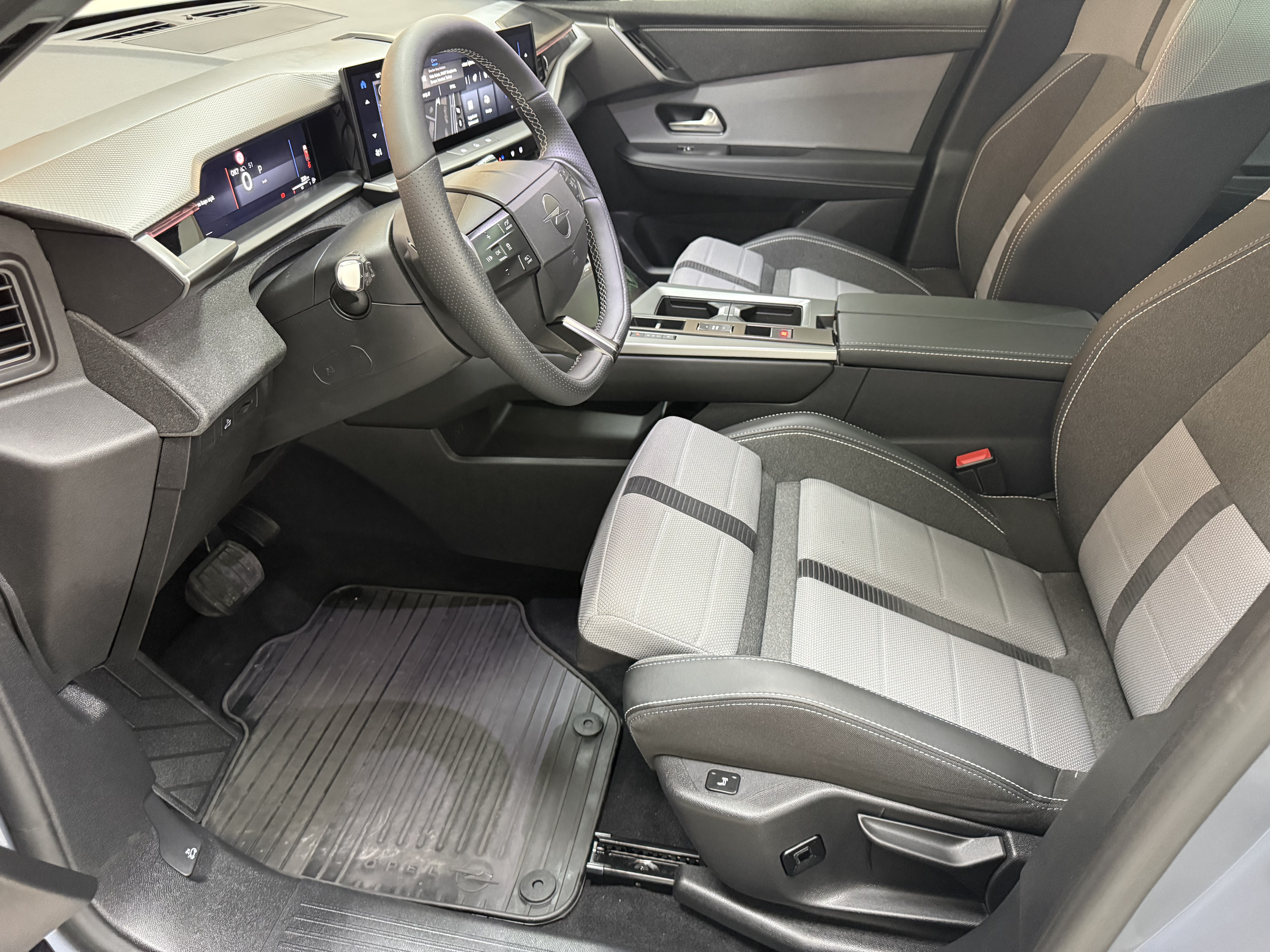 2025 Grandland 1.2 Hybrid GS+Teknoloji 10.724 Km