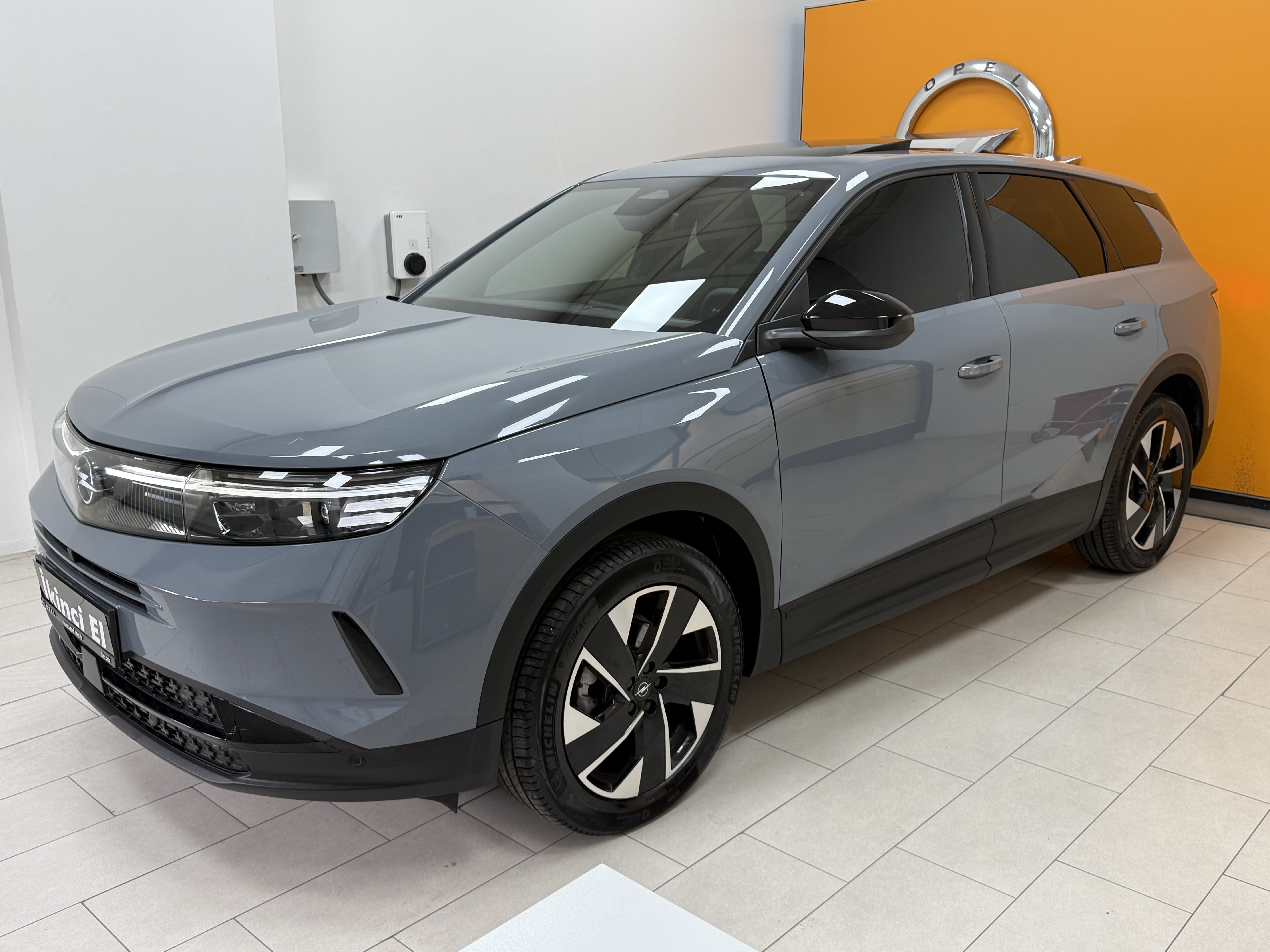 2025 Grandland 1.2 Hybrid GS+Teknoloji 10.724 Km