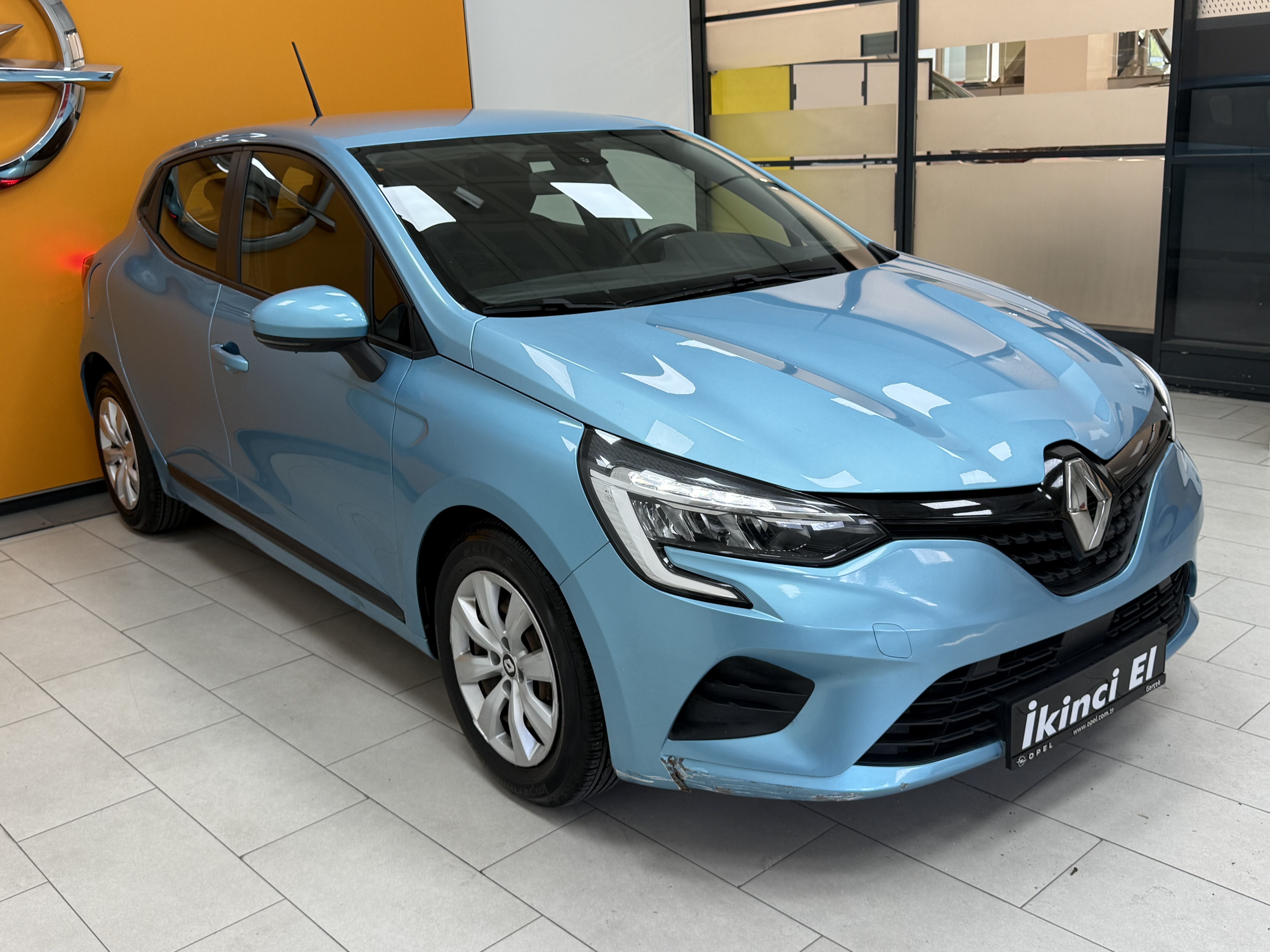 2021 Clio 1.0 TCe Joy X-Tronic 119.716 Km