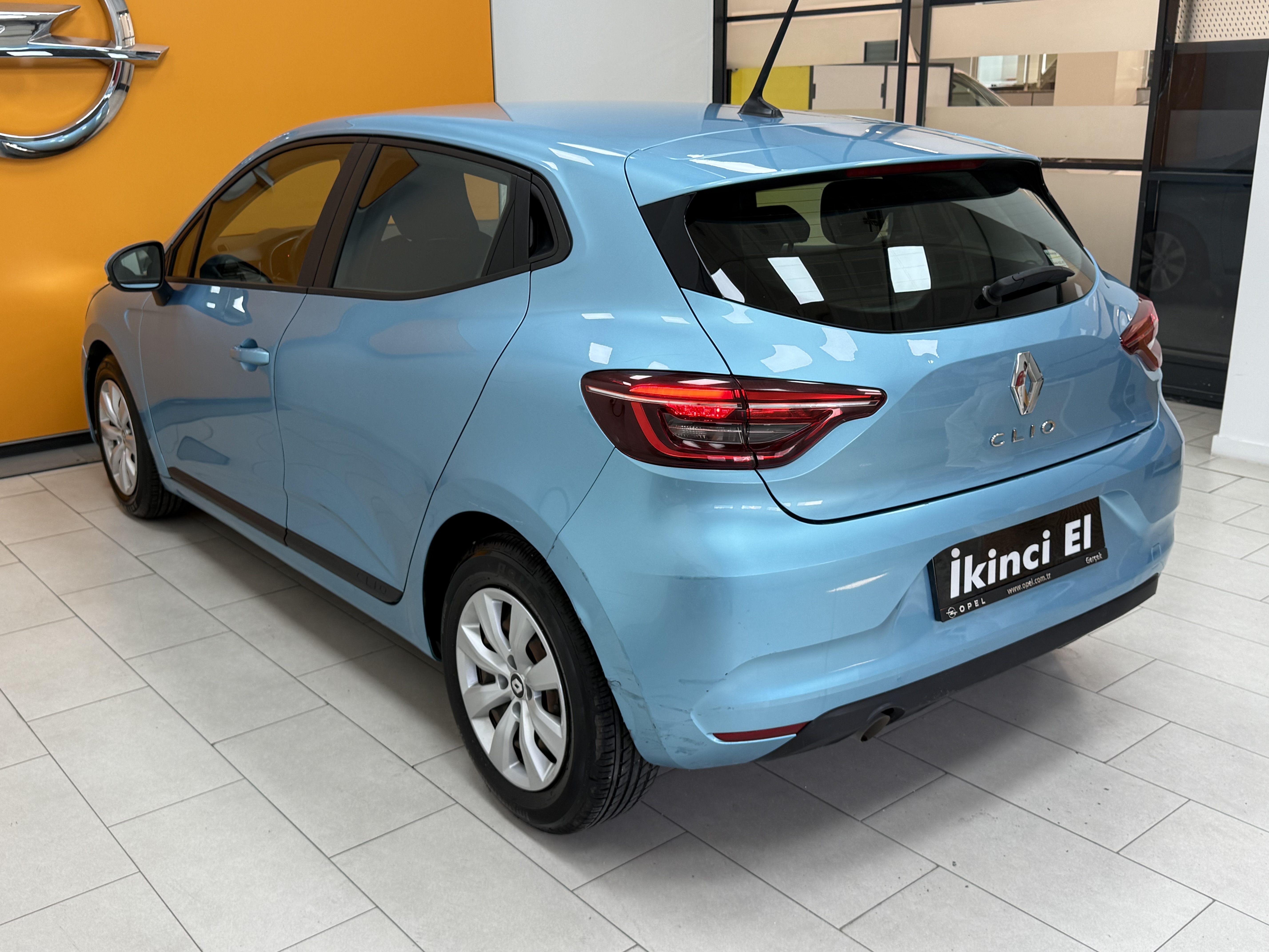 2021 Clio 1.0 TCe Joy X-Tronic 119.716 Km